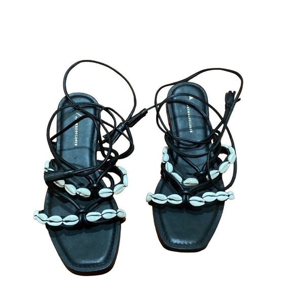 NEW Anthropologie Puka Black Leather Shell Sandals Ankle 8 - Picture 7 of 11